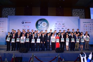 Các đại diện doanh nghiệp trong danh sách Forbes Top 50 2016 tham dự buổi lễ